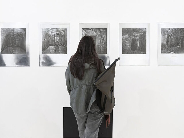 A4: Budući je teško vjerovati u trajni mir [Kim Mikasović i Teuta Stančić]